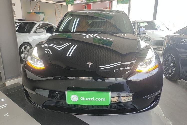 Used Tesla Model Y 2021 Long-Range All-Wheel-Drive Version 3D7 Front