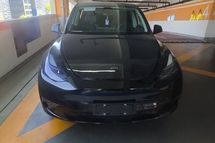 Used Tesla Model Y 2021 Standard Range Rear-Wheel Drive Version Front