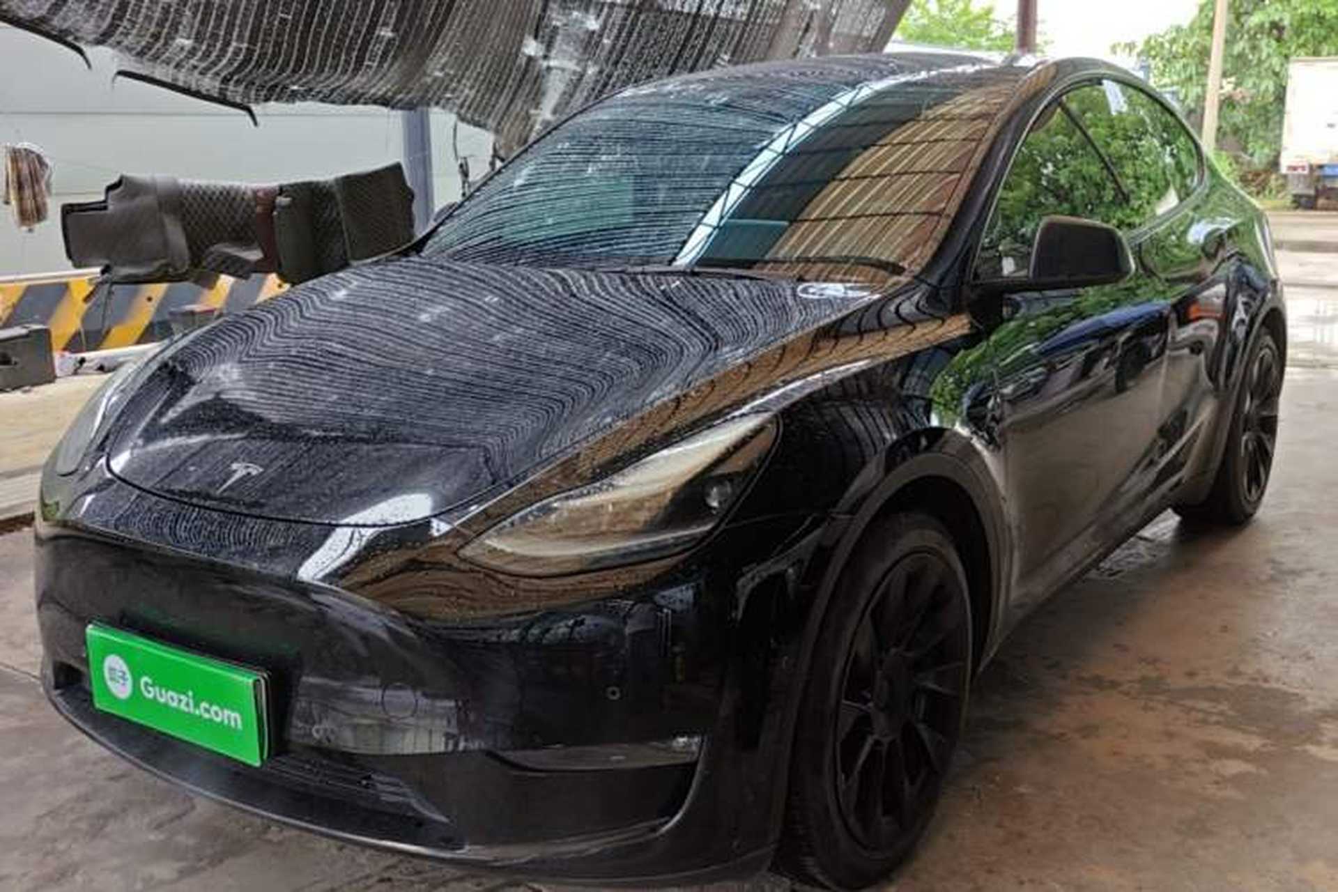 Used Tesla Model Y 2021 Standard Range Rear-Wheel Drive Version Front Left 45 Deg
