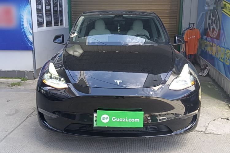 Used Tesla Model Y 2021 Long-Range All-Wheel-Drive Version 3D7 Front
