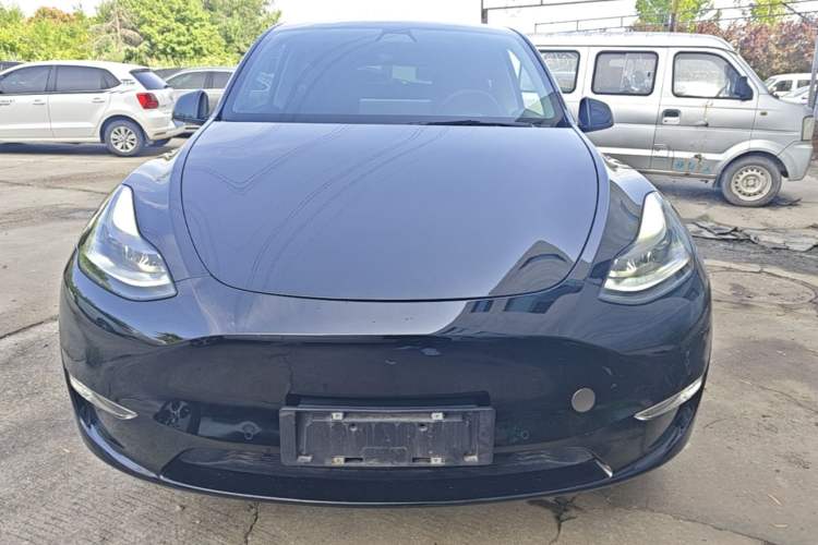 Used Tesla Model Y 2021 Standard Range Rear-Wheel Drive Version Front