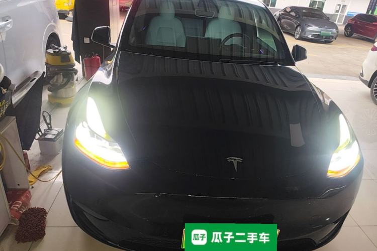 Used Tesla Model Y 2021 Standard Range Rear-Wheel Drive Version Front