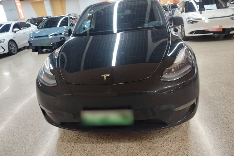 Used Tesla Model Y 2021 Long-Range All-Wheel-Drive Version Front