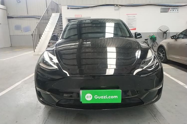 Used Tesla Model Y 2021 Standard Range Rear-Wheel Drive Version Front