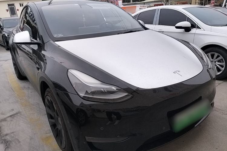 Used Tesla Model Y 2021 Standard Range Rear-Wheel Drive Version Front Right 45 Deg