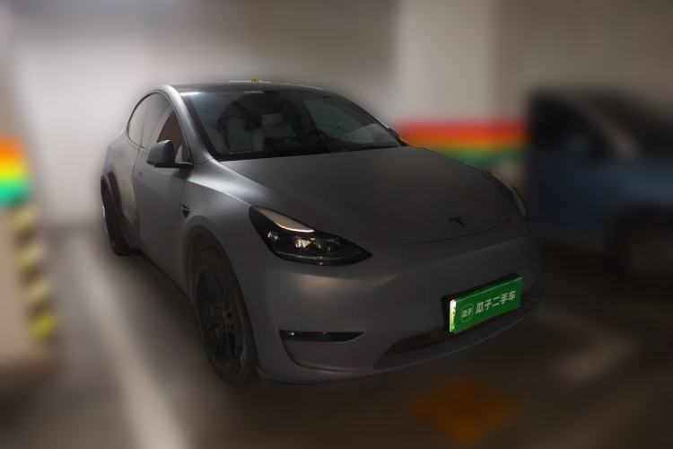 Used Tesla Model Y 2021 Standard Range Rear-Wheel Drive Version Front Right 45 Deg