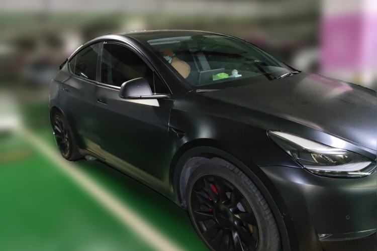 Used Tesla Model Y 2021 Standard Range Rear-Wheel Drive Version Front Right 45 Deg
