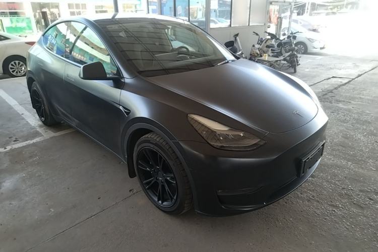 Used Tesla Model Y 2021 Standard Range Rear-Wheel Drive Version Front Right 45 Deg