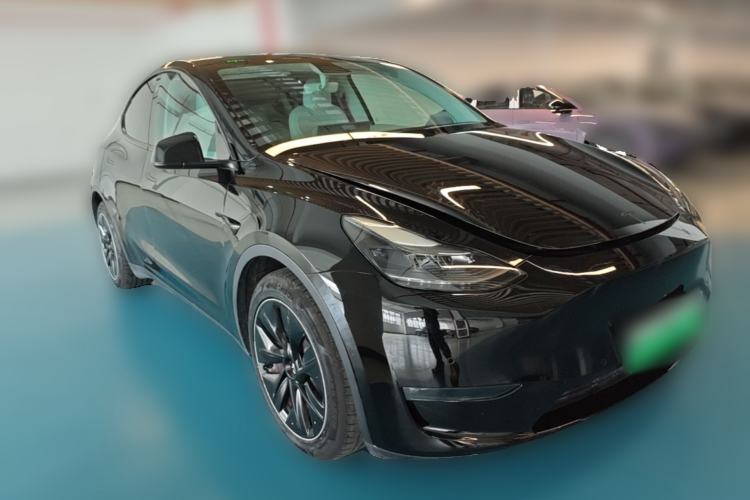 Used Tesla Model Y 2021 Standard Range Rear-Wheel Drive Version Front Right 45 Deg