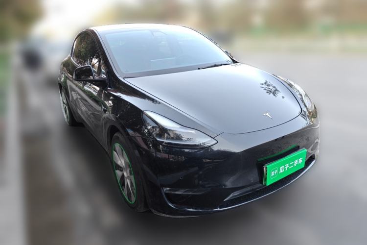 Used Tesla Model Y 2021 Standard Range Rear-Wheel Drive Version Front Right 45 Deg