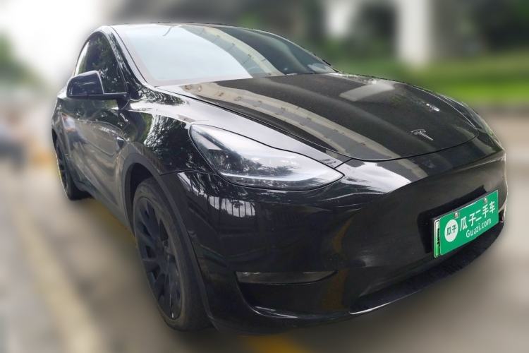 Used Tesla Model Y 2021 Revised Version 2 Long-Range All-Wheel-Drive Edition Front Right 45 Deg