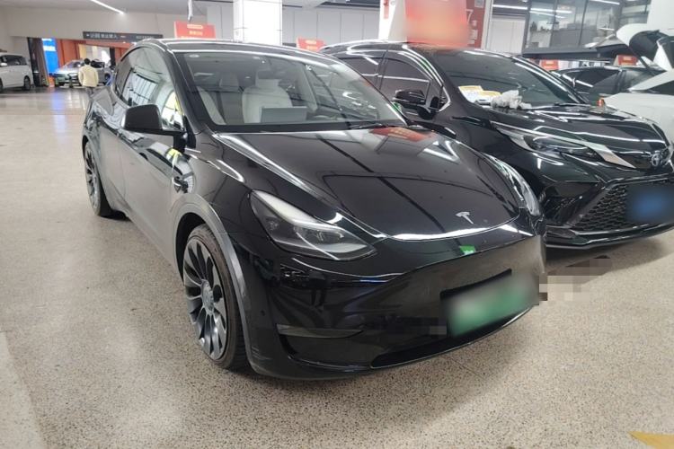 Used Tesla Model Y 2021 Performance High-Performance All-Wheel-Drive Version Front Right 45 Deg