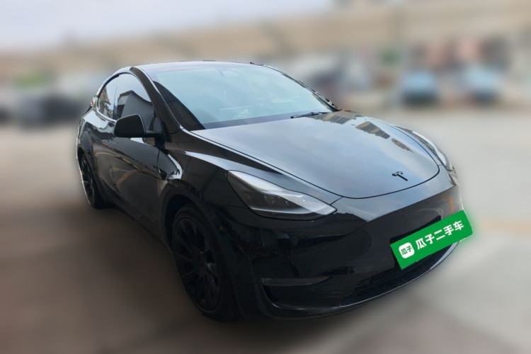 Used Tesla Model Y 2021 Standard Range Rear-Wheel Drive Version Front Right 45 Deg