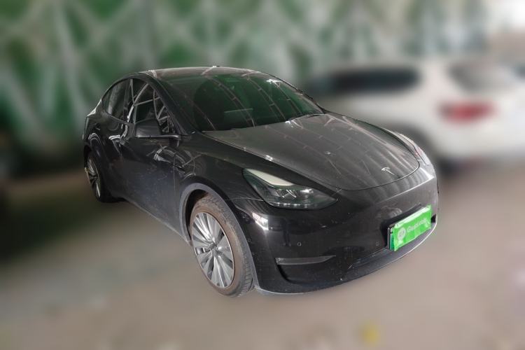 Used Tesla Model Y 2021 Standard Range Rear-Wheel Drive Version Front Right 45 Deg
