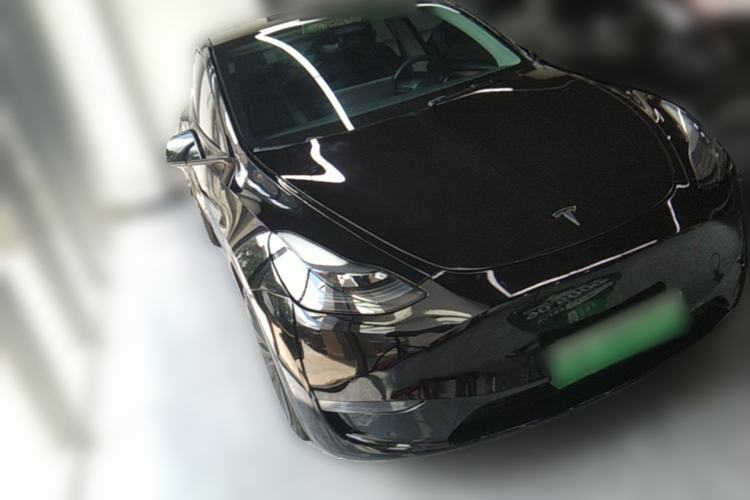 Used Tesla Model Y 2021 Long-Range All-Wheel-Drive Version 3D7 Front Right 45 Deg