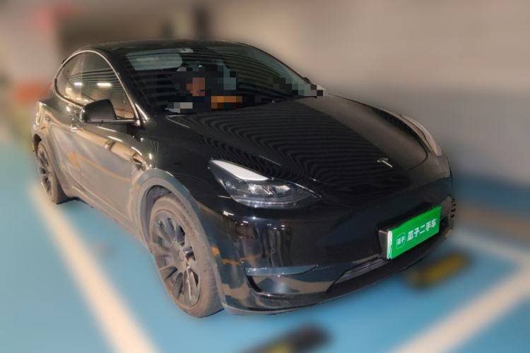 Used Tesla Model Y 2021 Standard Range Rear-Wheel Drive Version Front Right 45 Deg