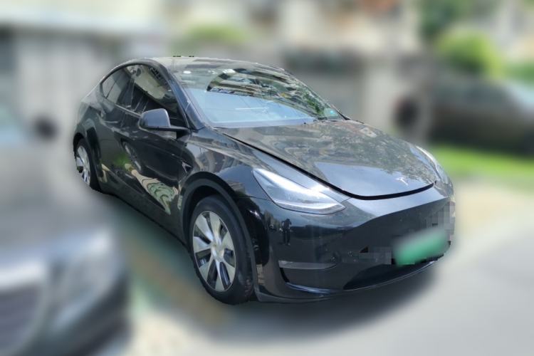 Used Tesla Model Y 2021 Standard Range Rear-Wheel Drive Version Front Right 45 Deg