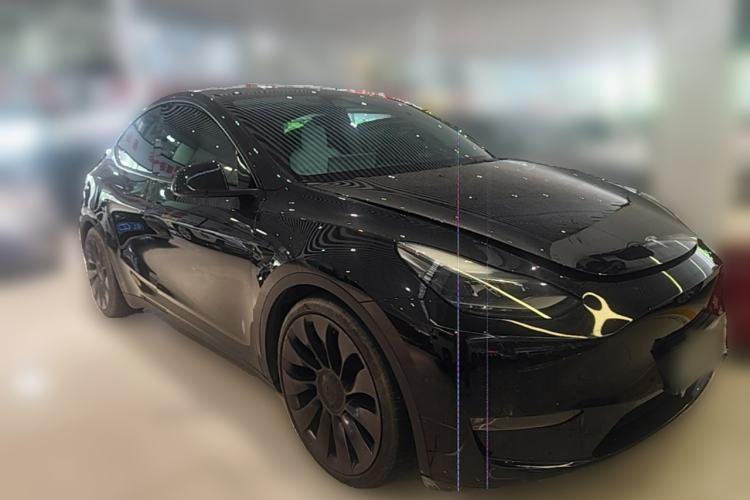 Used Tesla Model Y 2021 Performance High-Performance All-Wheel-Drive Version Front Right 45 Deg