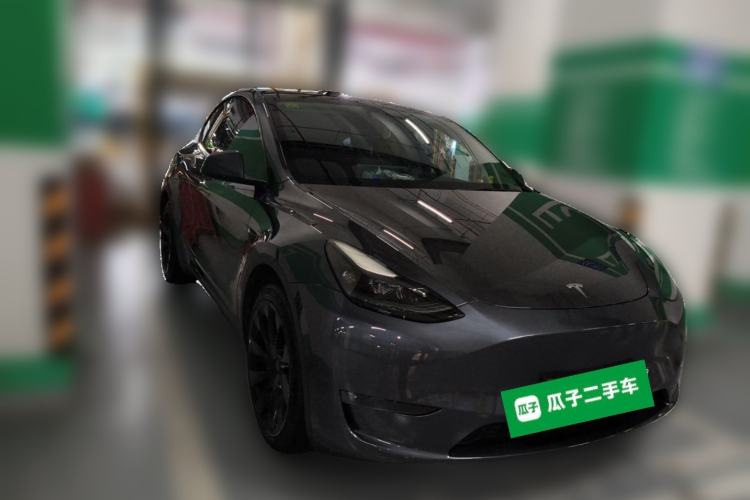Used Tesla Model Y 2021 Long-Range All-Wheel-Drive Version 3D7 Front Right 45 Deg