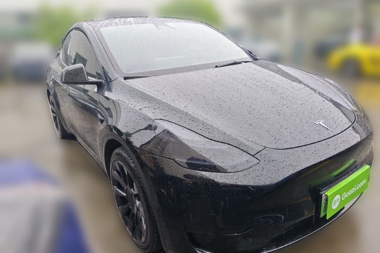 Used Tesla Model Y 2021 Standard Range Rear-Wheel Drive Version Front Right 45 Deg