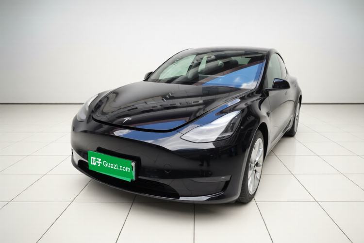 Used Tesla Model Y 2021 Standard Range Rear-Wheel Drive Version Front Right 45 Deg
