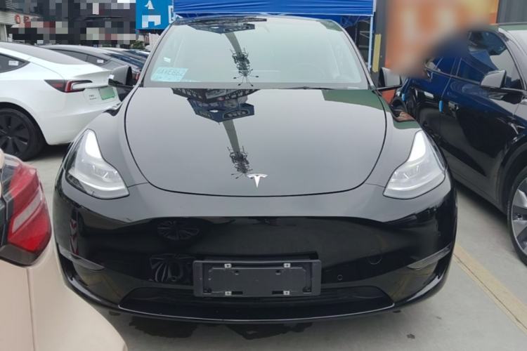 Used Tesla Model Y 2021 Long-Range All-Wheel-Drive Version 3D7 Front