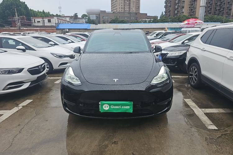 Used Tesla Model Y 2021 Standard Range Rear-Wheel Drive Version Front
