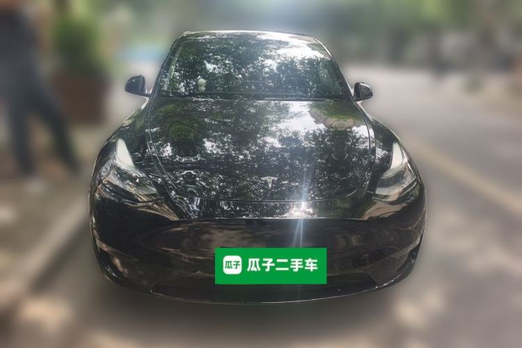 Used Tesla Model Y 2021 Standard Range Rear-Wheel Drive Version Front