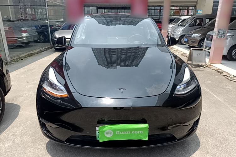 Used Tesla Model Y 2021 Long-Range All-Wheel-Drive Version 3D7 Front