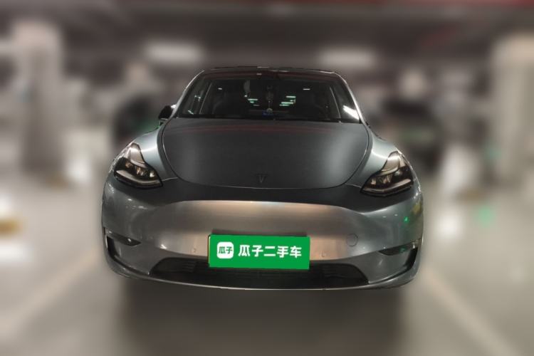 Used Tesla Model Y 2021 Long-Range All-Wheel-Drive Version Front