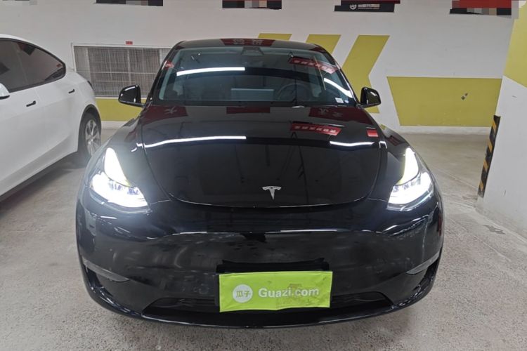 Used Tesla Model Y 2021 Standard Range Rear-Wheel Drive Version Front