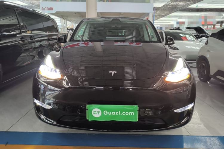 Used Tesla Model Y 2021 Standard Range Rear-Wheel Drive Version Front