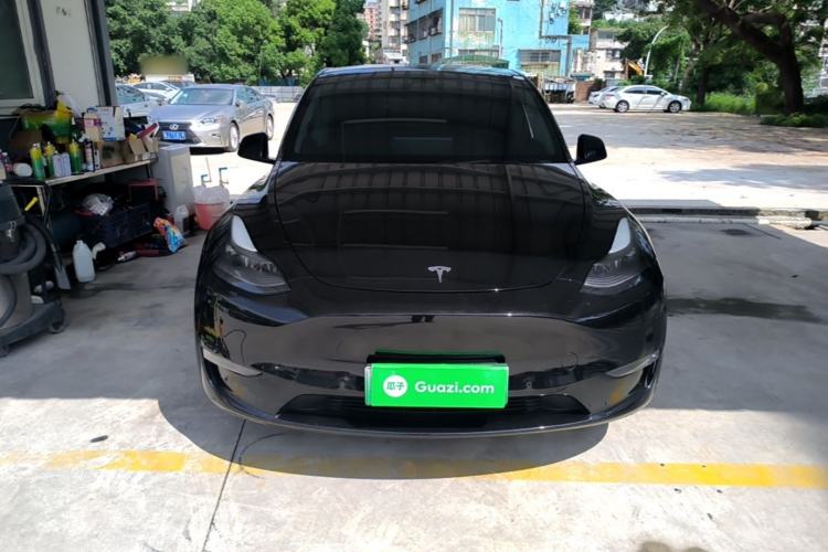 Used Tesla Model Y 2021 Long-Range All-Wheel-Drive Version Front