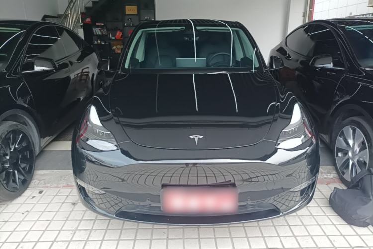 Used Tesla Model Y 2021 Standard Range Rear-Wheel Drive Version Front