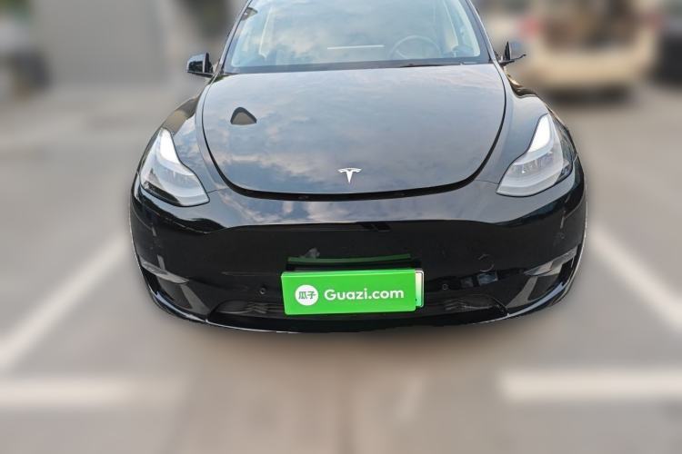 Used Tesla Model Y 2021 Long-Range All-Wheel-Drive Version Front