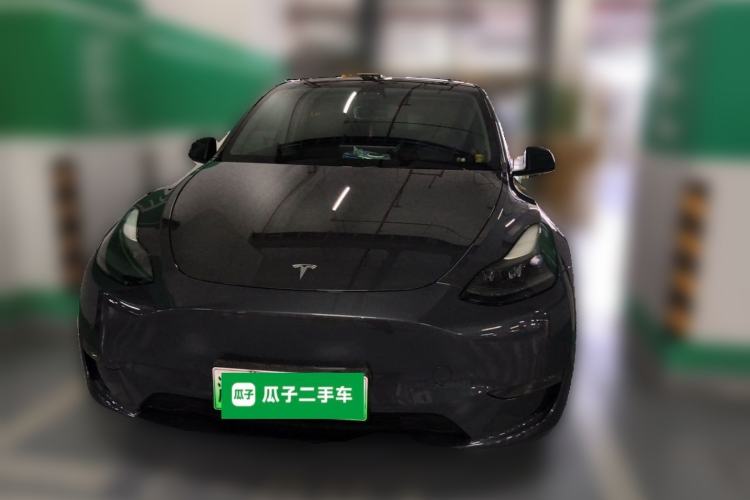 Used Tesla Model Y 2021 Long-Range All-Wheel-Drive Version 3D7 Front