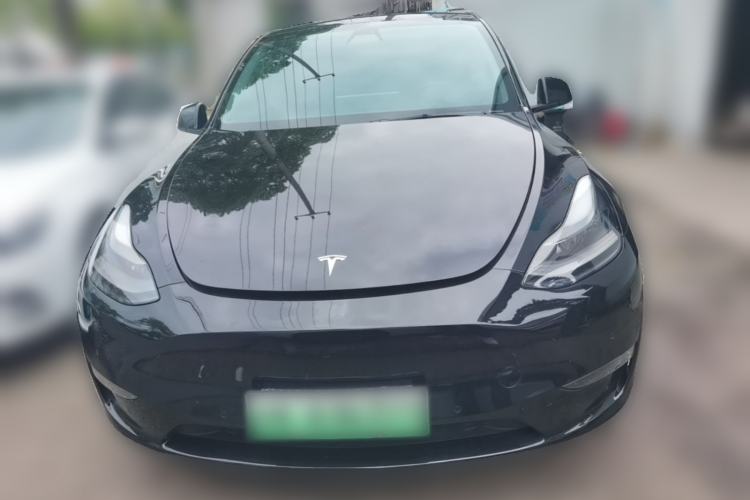 Used Tesla Model Y 2021 Long-Range All-Wheel-Drive Version 3D7 Front