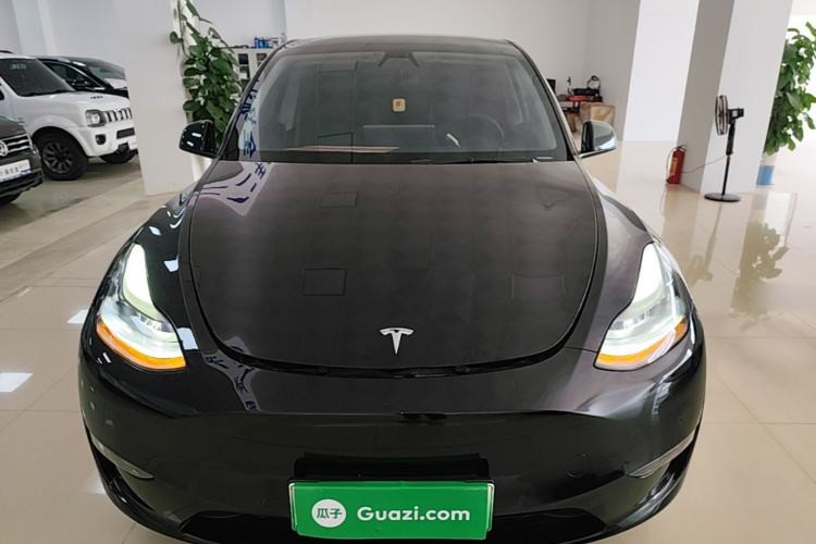 Used Tesla Model Y 2021 Standard Range Rear-Wheel Drive Version Front