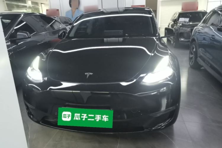 Used Tesla Model Y 2021 Standard Range Rear-Wheel Drive Version Front
