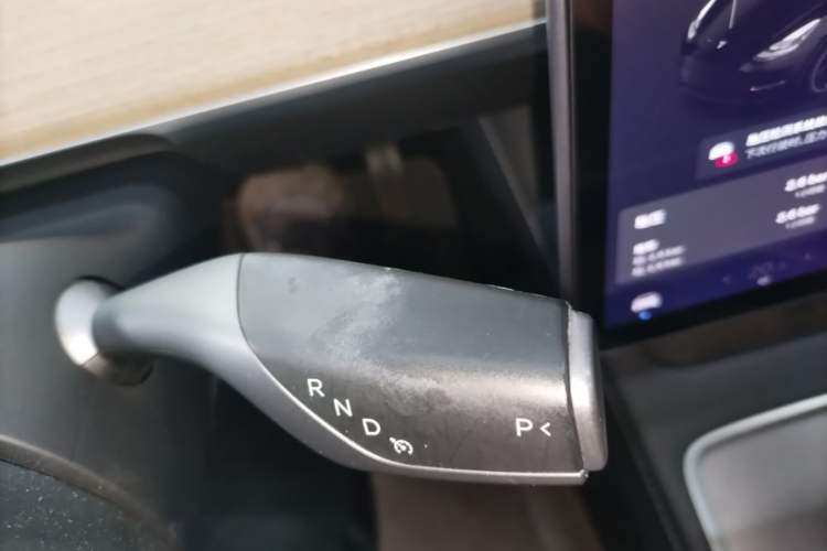 Used Tesla Model Y 2021 Long-Range All-Wheel-Drive Version Gear Lever