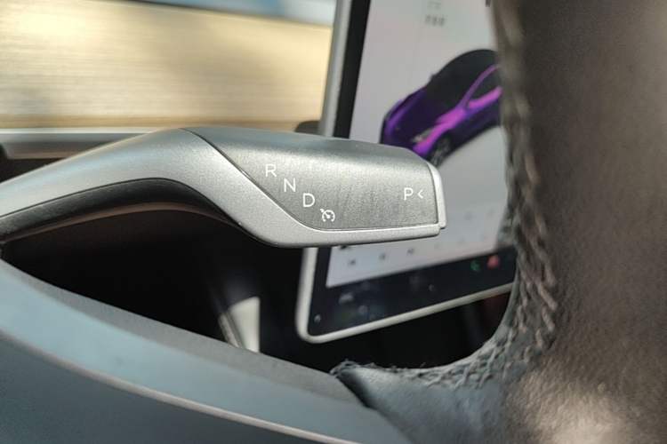 Used Tesla Model Y 2021 Standard Range Rear-Wheel Drive Version Gear Lever