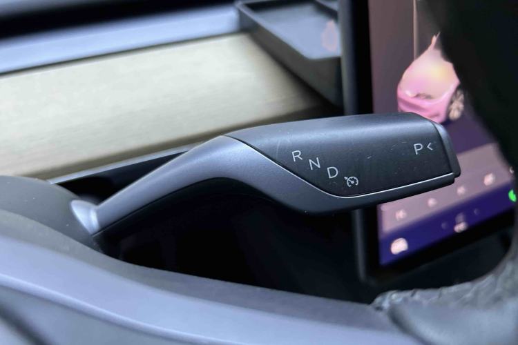 Used Tesla Model Y 2021 Standard Range Rear-Wheel Drive Version