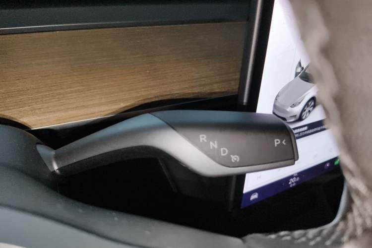 Used Tesla Model Y 2021 Long-Range All-Wheel-Drive Version Gear Lever