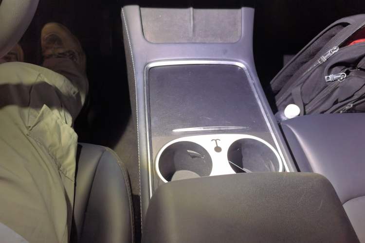 Used Tesla Model Y 2021 Standard Range Rear-Wheel Drive Version Gear Lever