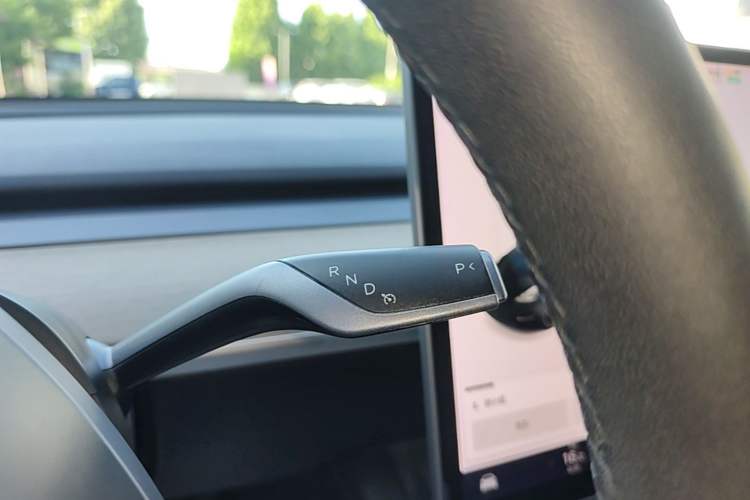Used Tesla Model Y 2021 Standard Range Rear-Wheel Drive Version Gear Lever