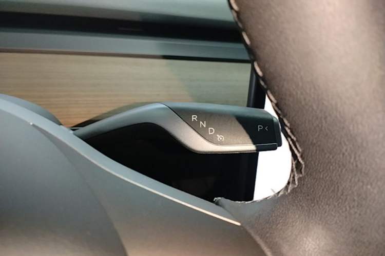 Used Tesla Model Y 2021 Long-Range All-Wheel-Drive Version Gear Lever