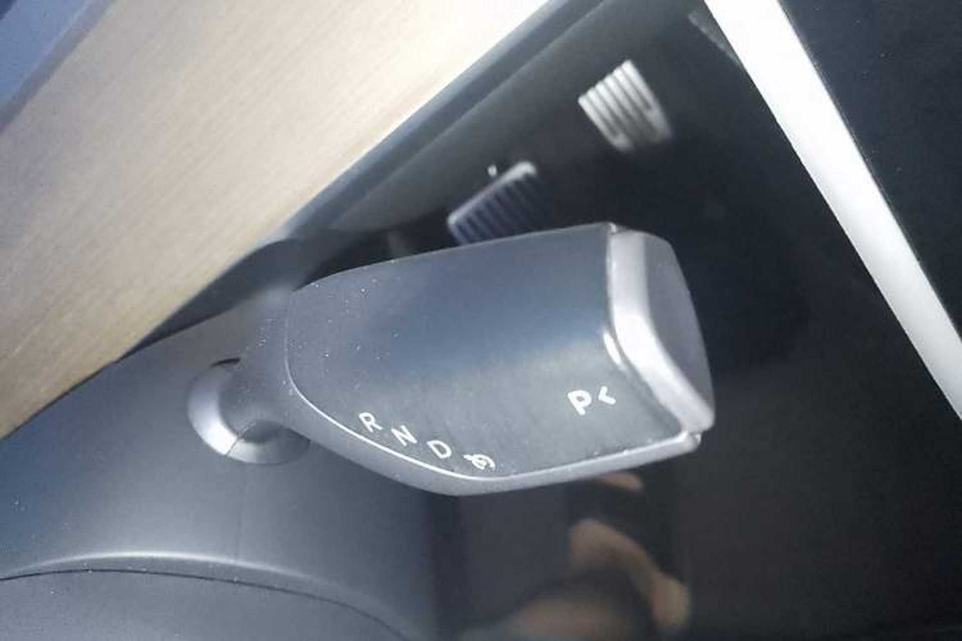 Used Tesla Model Y 2021 Standard Range Rear-Wheel Drive Version Gear Lever