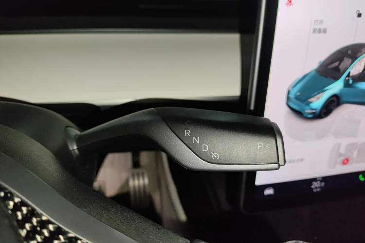 Used Tesla Model Y 2021 Performance High-Performance All-Wheel-Drive Version Gear Lever