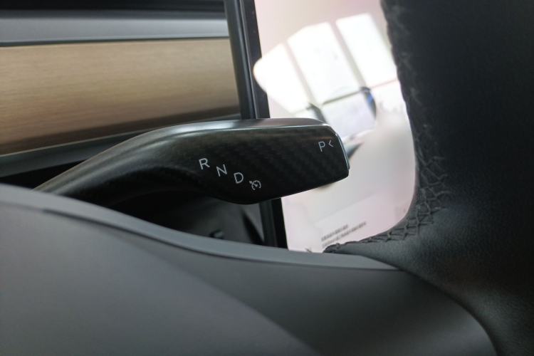 Used Tesla Model Y 2021 Standard Range Rear-Wheel Drive Version Gear Lever