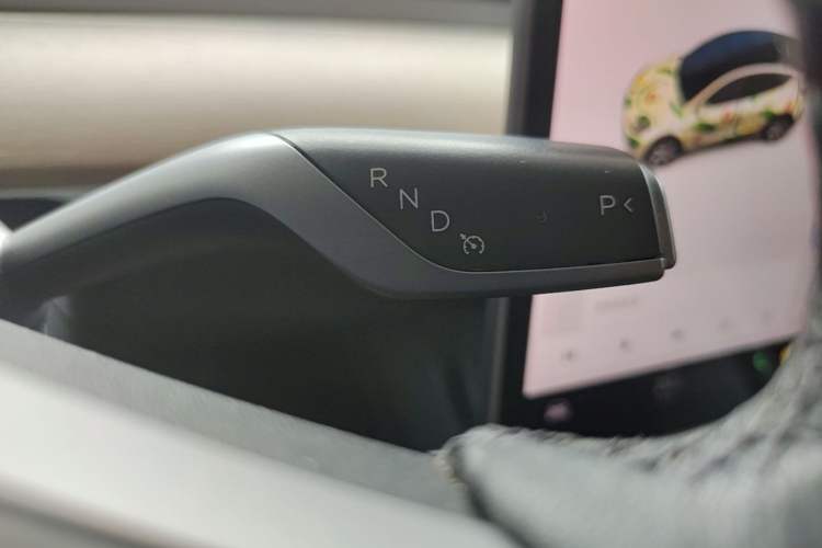 Used Tesla Model Y 2021 Standard Range Rear-Wheel Drive Version Gear Lever
